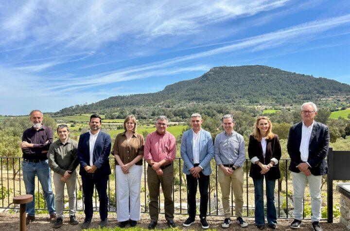 Colaboración Agraria y Pesquera: Canarias y Baleares Fortalecen Vínculos entre Archipiélagos