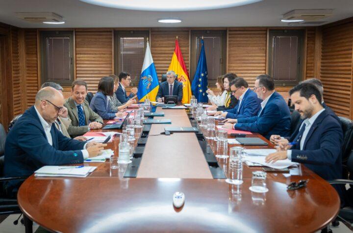 Gobierno de Canarias Aprueba Nuevo Decreto para la Regulación de Titulaciones Universitarias