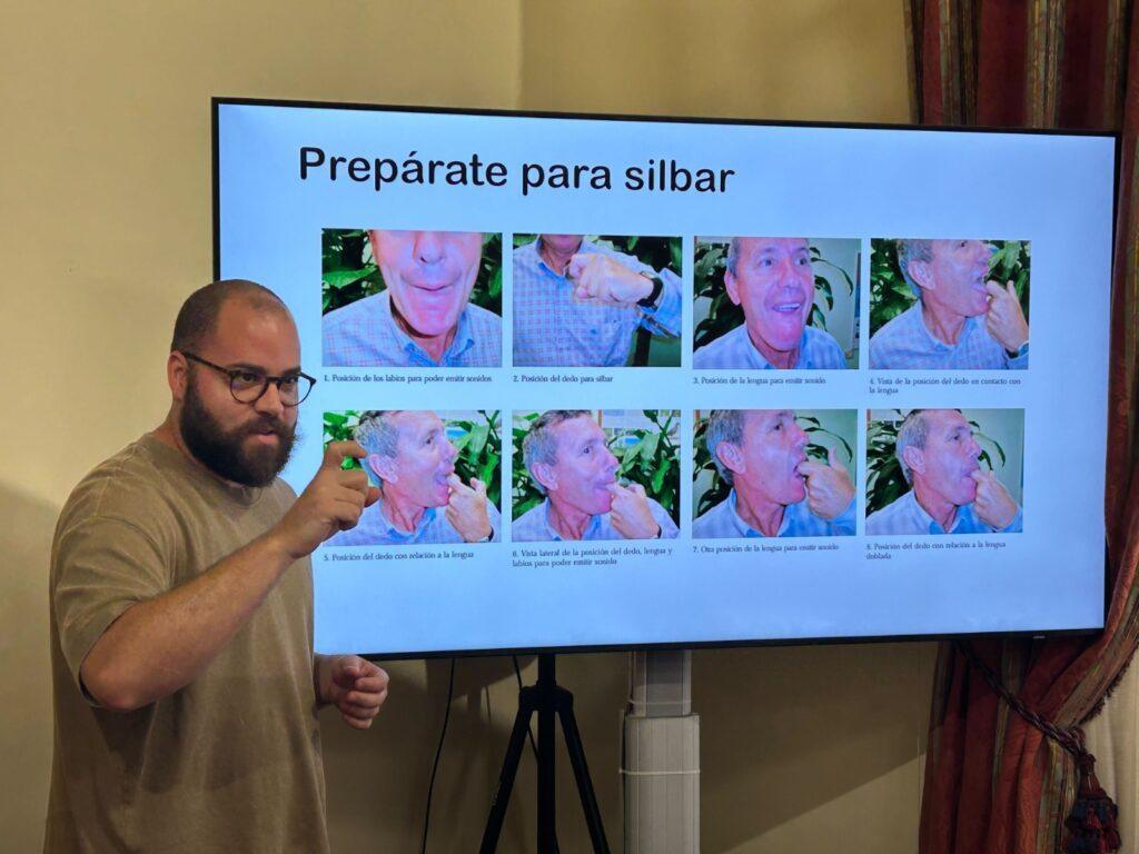 Descubre el Patrimonio del Silbo Gomero: Talleres Prácticos en el Mes de Canarias
