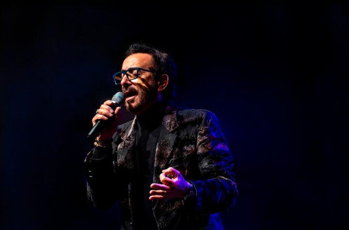 Chago Melián lanza su gira 'Toda una vida' en Guiniguada para celebrar el Mes de Canarias