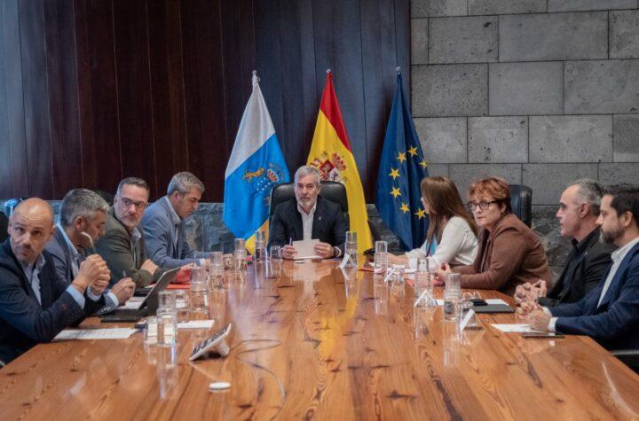 Gobierno español refuerza apoyo en Venezuela para ayudar a canarios afectados por el terremoto