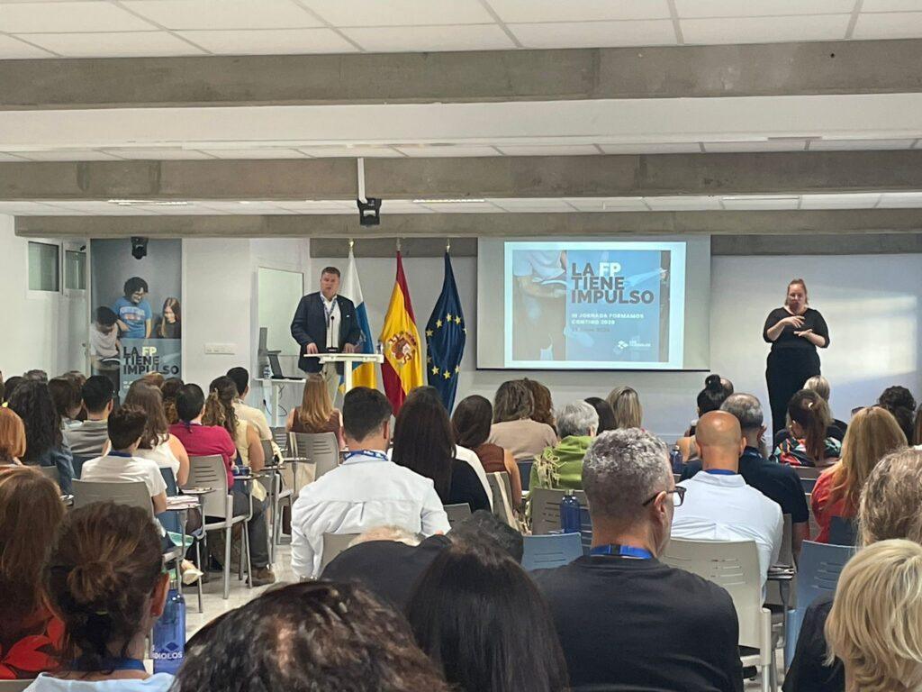Gobierno de Canarias impulsa la formación profesional en Los Gladiolos para potenciar la empleabilidad