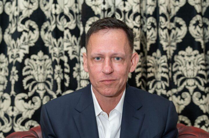 Filtración Exclusiva: Descubre a los Miembros de Dialog, la Sociedad Secreta de Peter Thiel
