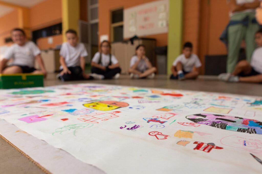 Transforma tu escuela y la naturaleza en un taller creativo con 'Ktálisis Nómada'