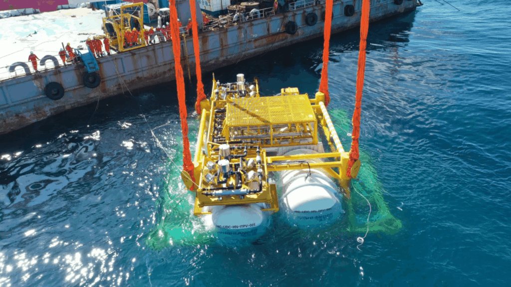China lanza el primer centro de datos submarino alimentado por energía eólica renovable
