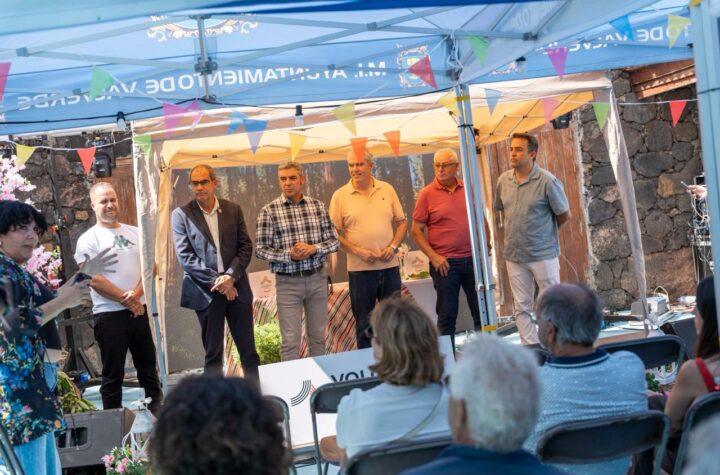 Feria de Isora: Impulso a la Almendra y el Higo de El Hierro por el Gobierno y Ayuntamiento de Valverde
