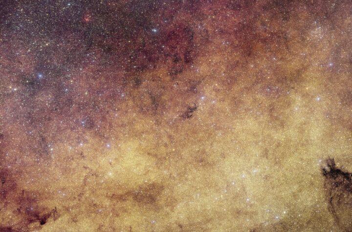 Descubre el Impactante Centro de la Vía Láctea Revelado por Euclid
