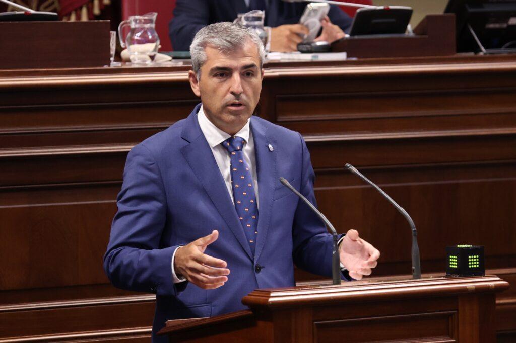 Manuel Domínguez Presenta Nuevas Medidas de Apoyo para Autónomos en Busca de una Segunda Oportunidad