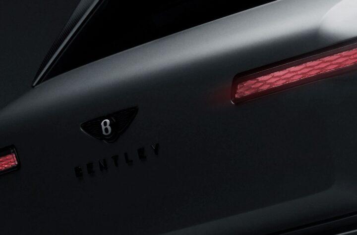 Bentley Introduce su Primer Coche Eléctrico en un Desafiante Panorama para el Mercado de Lujo