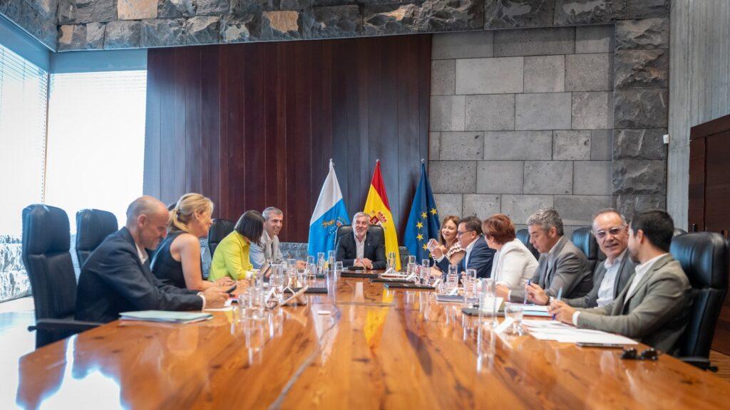 Gobierno de Canarias Destina 1,8 Millones para Apoyar a Víctimas del Terremoto en Venezuela
