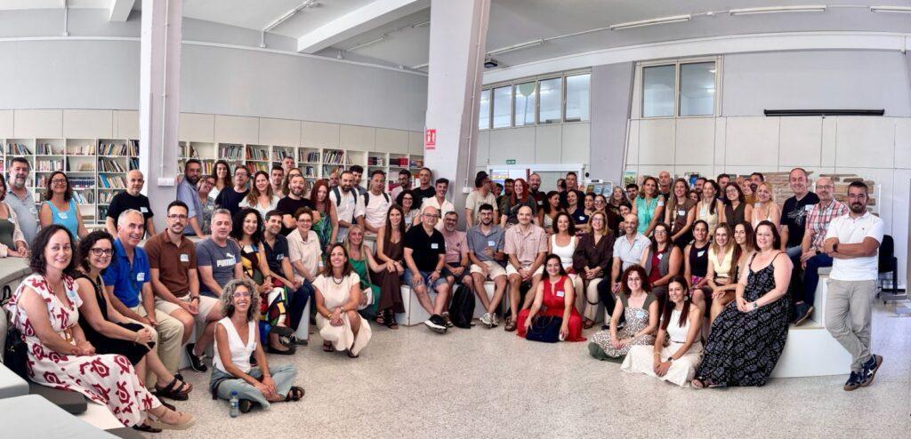 Más de 100 expertos colaboran en la renovación de la estrategia de educación digital en Canarias