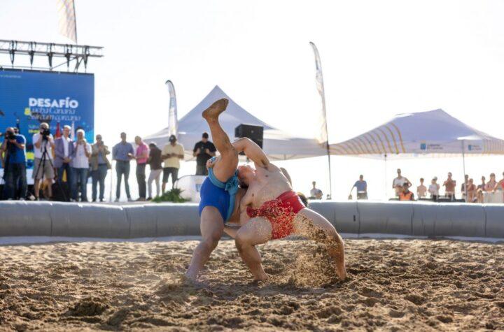 Canarias y Corea se enfrentan en un emocionante duelo en la playa de Las Canteras