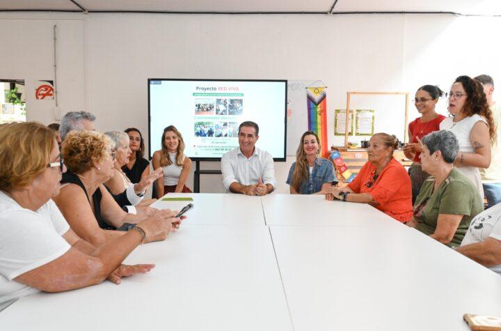 Red Viva: La Iniciativa de Bienestar Social para Conectar Generaciones y Combatir la Soledad Comunitaria