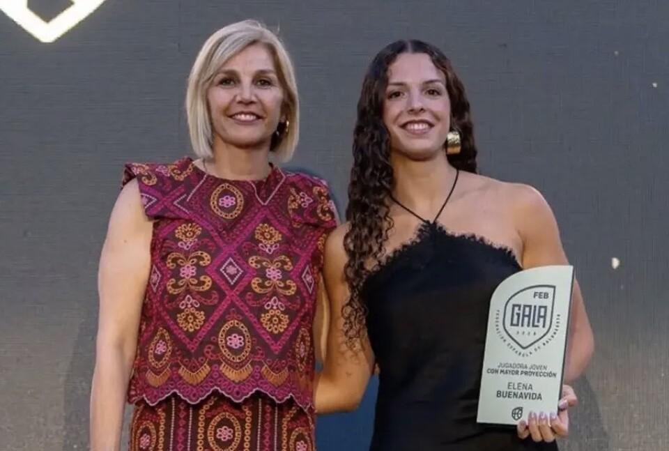 Elena Buenavida y Ariadna Chueca: Triunfan en la VII Gala del Baloncesto Español 2025 2026 en Tenerife