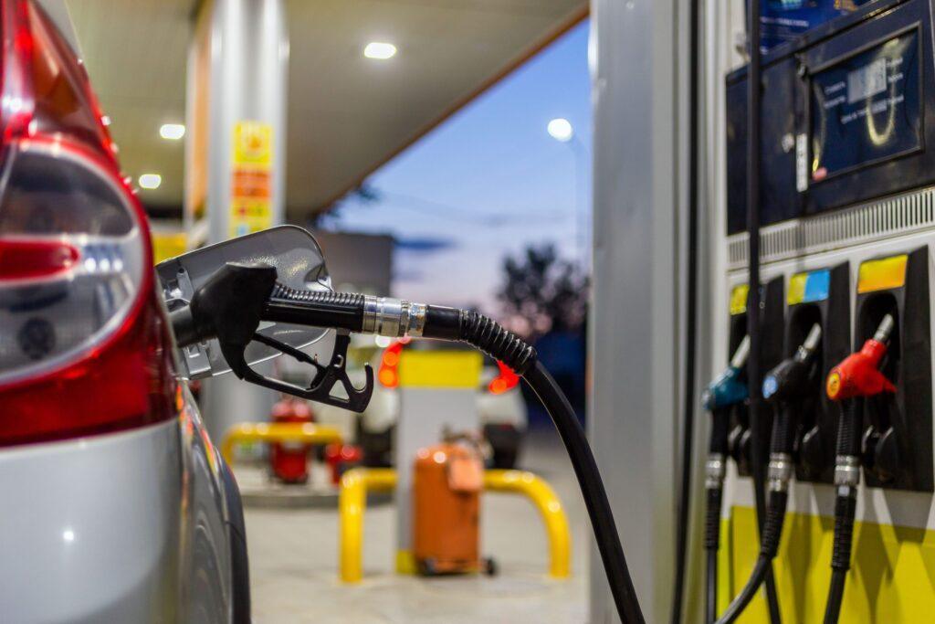 Bonificación al combustible en La Gomera, El Hierro y La Palma: Beneficios del tercer trimestre de