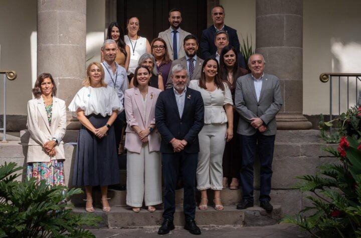 Canarias Marca un Hito en I+D+i con la Aprobación de la Nueva Ley de Ciencia