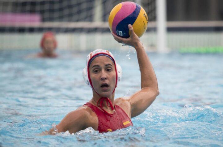 Pili Peña: La Embajadora del Mundial U18 de Waterpolo Femenino en Tenerife