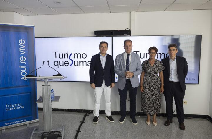 Canarias impulsa su estrategia turística para beneficiar a la ciudadanía con Exceltur y los ayuntamientos