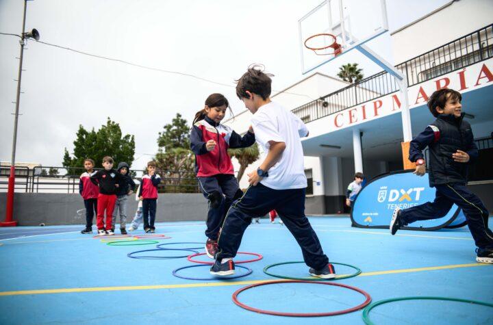 Más de 100 colegios de Primaria y Secundaria mejoran sus recreos con el apoyo del Cabildo