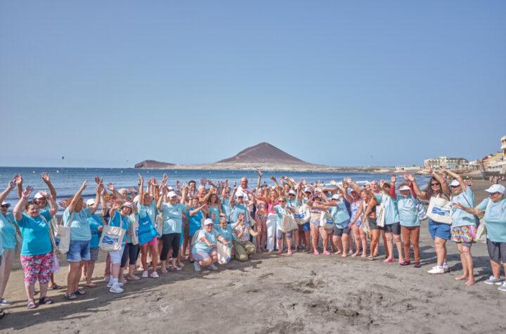 Cabildo Fomenta el Envejecimiento Activo con Jornada de Salud para Mayores en la Playa de El Médano