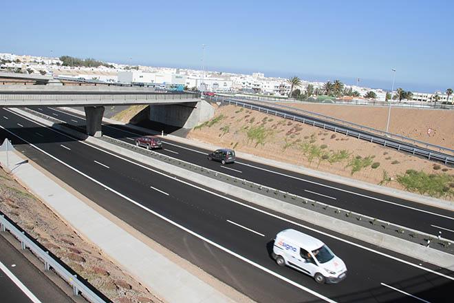 Aprobada la Restauración Ambiental de los Márgenes de la Circunvalación LZ 3 en Arrecife: Un Paso Hacia la Sostenibilidad