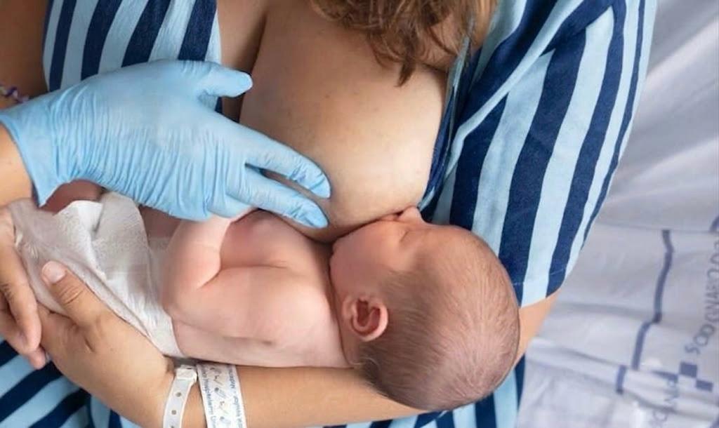 Beneficios de la Lactancia Materna: Salud para Bebés y Madres según Sanidad