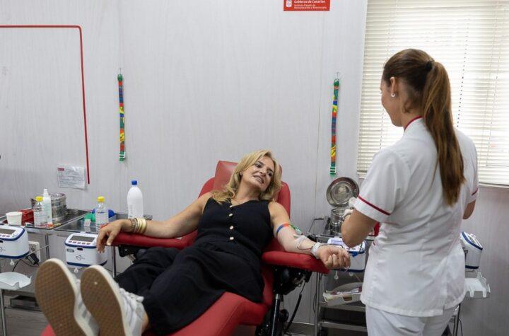 Monzón destaca la vital importancia de donar sangre al menos dos veces al año para asegurar las reservas de hemoderivados