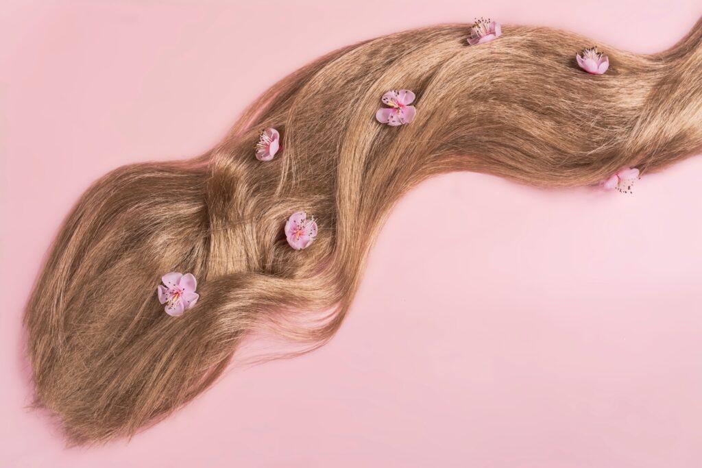 Revolucionaria tecnología para salvar el cabello durante el cáncer: el desafío del costo