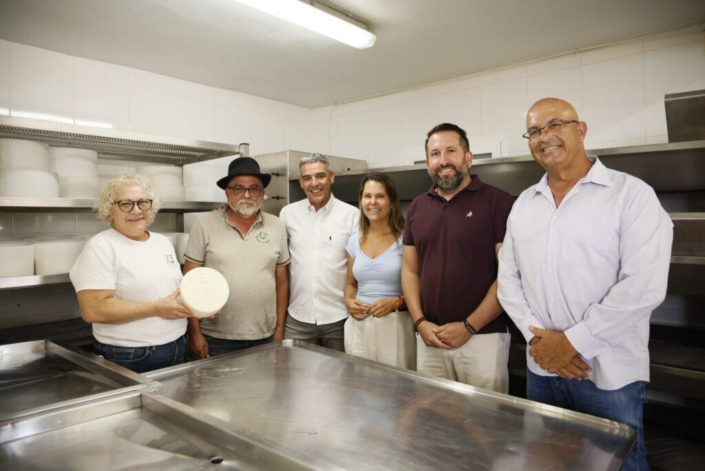 Quesería La Gloria: Más de 70 Años de Calidad y Reconocimiento como Mejor Queso de Canarias