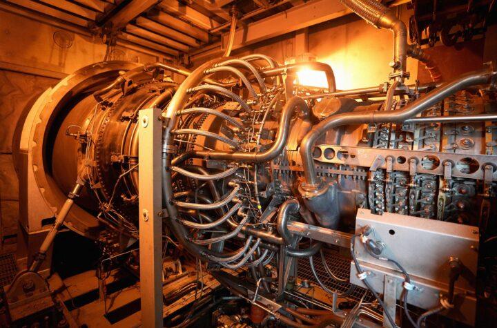 La Controversia de la Tecnología Contaminante en Plantas de Gas que Potencian la Inteligencia Artificial