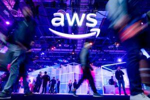 Humorfismo: La Innovadora Solución de AWS para que la IA Actúe de Forma Proactiva y No Solo Espere Órdenes
