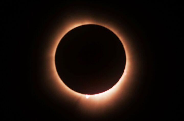 Primer eclipse solar total en España en más de un siglo: guía completa para no perderte este evento astronómico