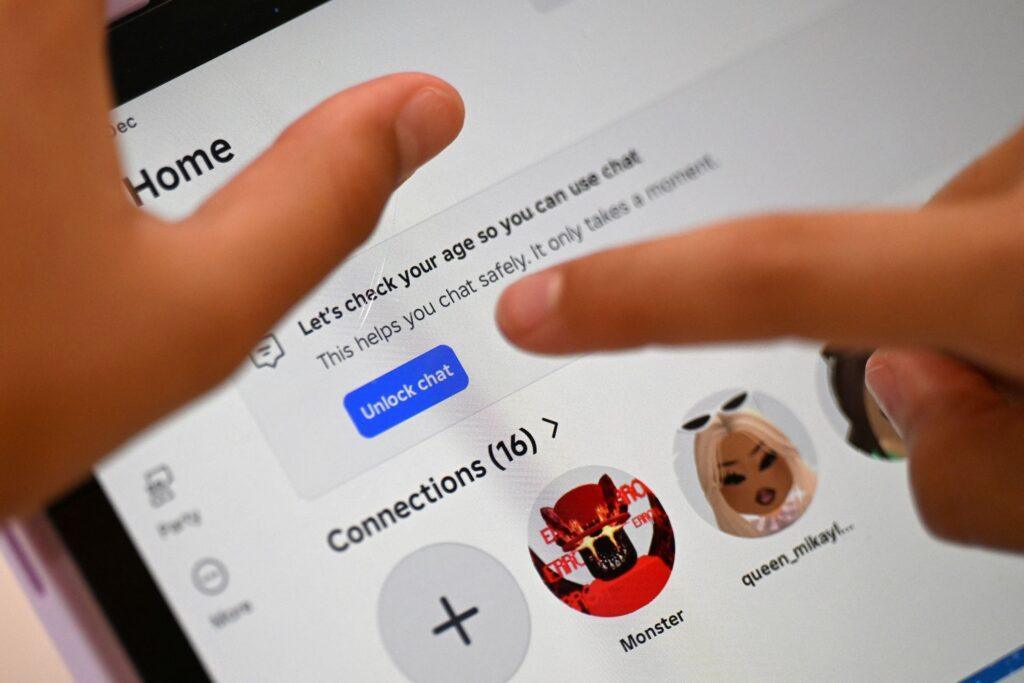 Impacto de la Prohibición de Redes Sociales en Menores en Australia: Uso de TikTok Se Mantiene Estable Ocho Meses Después