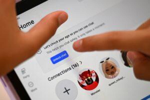 Impacto de la Prohibición de Redes Sociales en Menores en Australia: Uso de TikTok Se Mantiene Estable Ocho Meses Después
