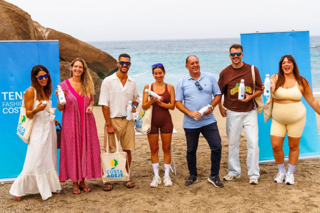 "Moda Sostenible: Acción Plastic Free en las Playas de Costa Adeje"