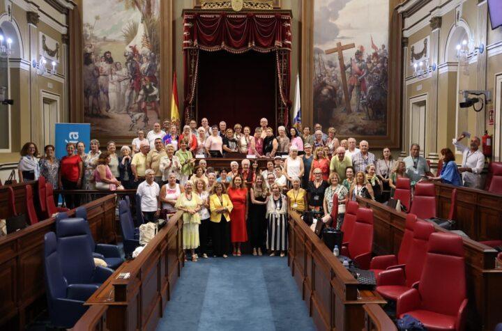 Ocho Propuestas del Parlamento para Promover una Longevidad Activa en Personas Mayores de Canarias