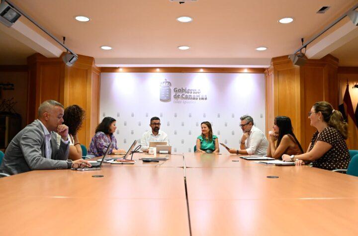 Gobierno y FECAM organizan jornadas para implementar la Estrategia Canaria de Reto Demográfico en los municipios