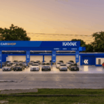 Kavak y Hertz: Expansión de Operaciones Físicas en el Sureste de México