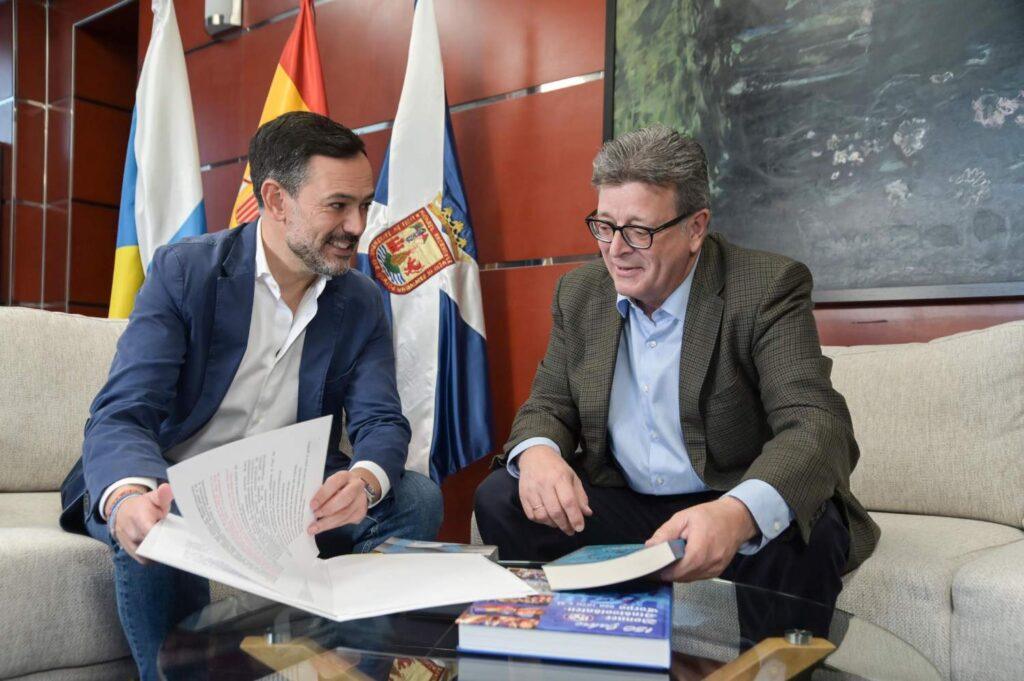 Cabildo de Tenerife invierte 90.000 euros en la actualización de fondos bibliográficos y audiovisuales de sus bibliotecas municipales