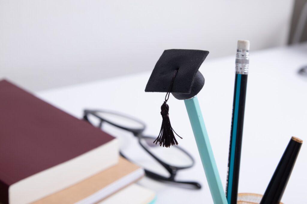 Plazo Extraordinario: Solicita tus Becas Universitarias para el Curso 2026