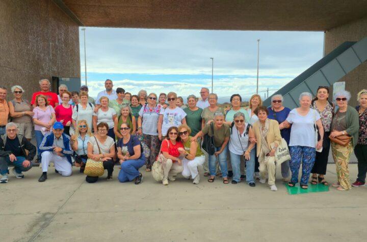 Descubre cómo un grupo de 50 mayores de Taco explora el Complejo Ambiental de Tenerife