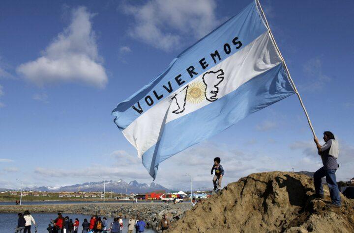 Tensiones entre Argentina y un nuevo proyecto petrolero británico israelí cerca de las Islas Malvinas