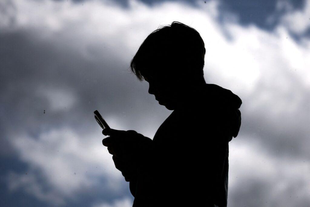 UNICEF alerta: 20 millones de adolescentes en riesgo de abuso sexual por redes sociales y videojuegos