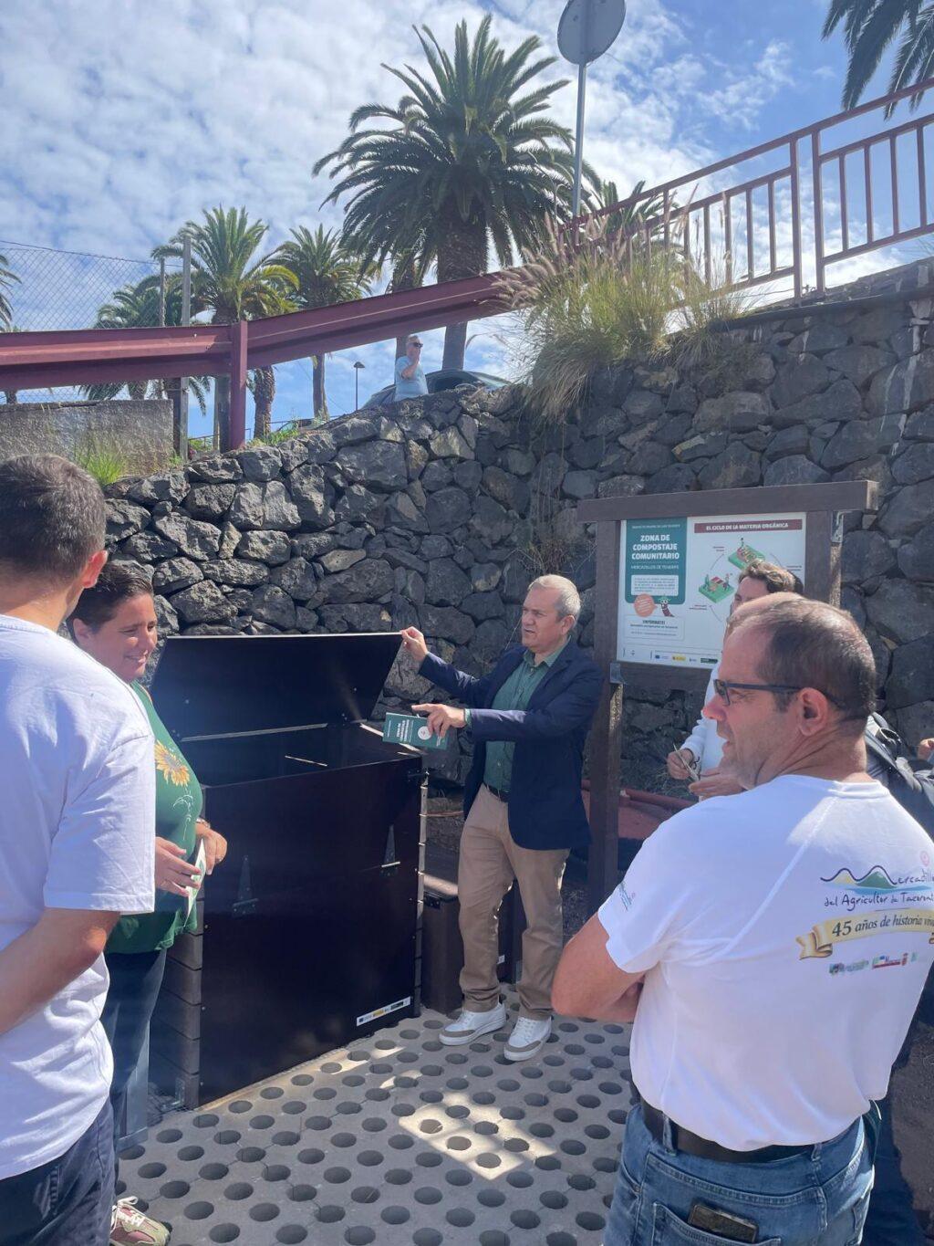 El Mercadillo del Agricultor de Tacoronte impulsa la economía circular con su innovadora zona de compostaje