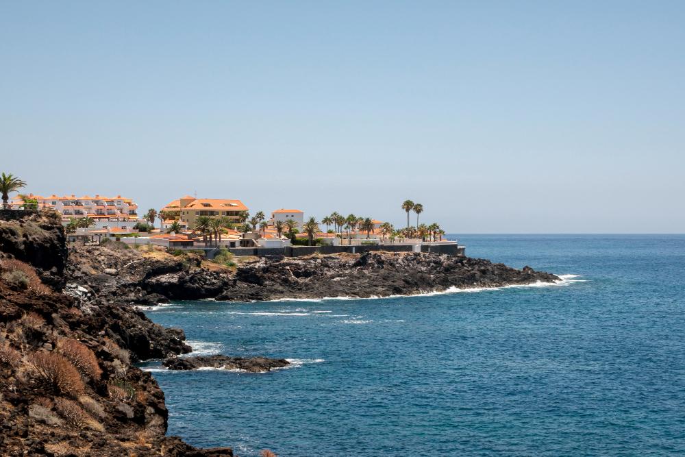 Canarias reúne a la Comisión Mixta de Afectados de Costas para discutir el borrador de la nueva ley