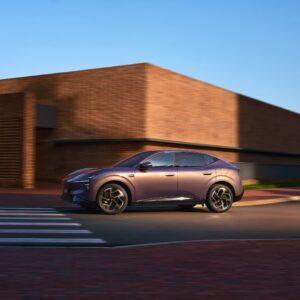 Descubre la lujosa SUV coupé eléctrica XPeng L03: elegancia y precio accesible