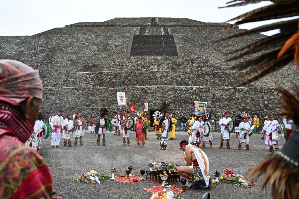 Descubre cómo la arqueología desvela el ascenso de los gobernantes todopoderosos a lo largo de la historia